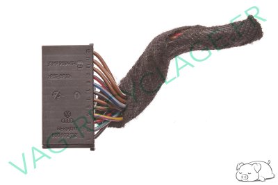 Fiche faisceau plafonnier 8D0972712 pour Audi A3 8L 8P A4 B5 B6 B7 TT 8N RS4 - Image 1