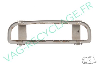 Support plafonnier arrière 8D5868729 pour Audi A3 8L - Image 1