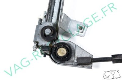 Remonte-vitre manuel avant droit pour Audi 100 C3 - Image 3