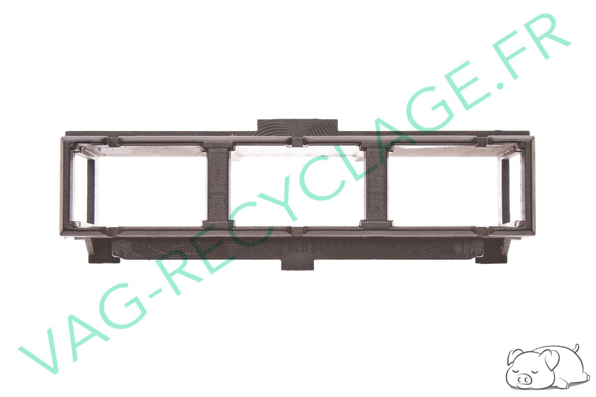 Support interrupteurs 8L0941567 pour Audi A3 8L Phase 2 - Image 1