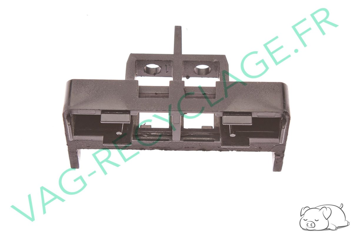 Support cache droit console centrale 4B0035459 pour Audi A3 8L Phase 2  - Image 1