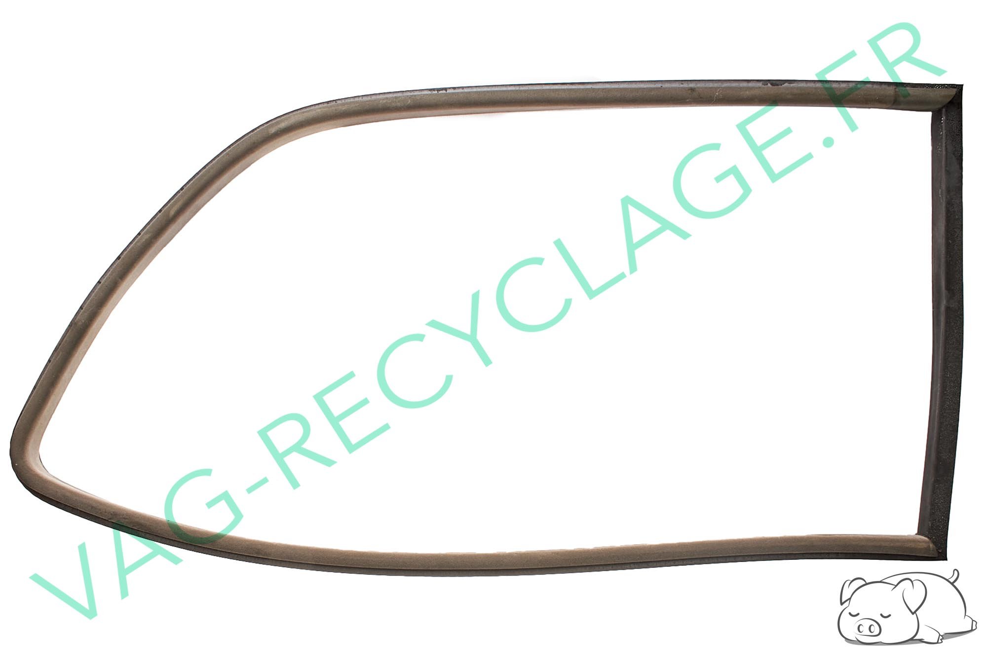 Joint de vitre arrière gauche 8L3831721 pour Audi A3 8L (2 portes) - Image 1