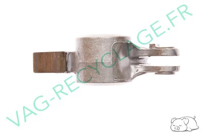 Culbuteur 1271833 moteur M10 / M30 Bmw E9 E21 E30 E12 E28 E34 E23 - Image 1