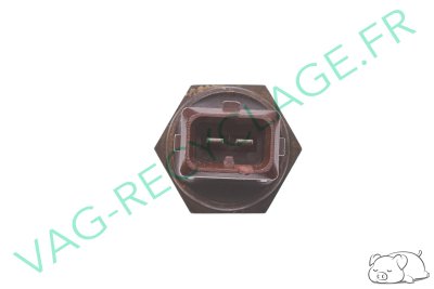 Capteur / interrupteur température 35° 8s VDO 1274623 Bmw E30 E12 E28 E24 E23 - Image 1