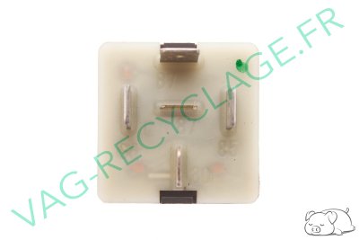 Relai N°53 141951253B 12V 40A Bitron pour divers modèles Audi Seat Volkswagen - Image 4