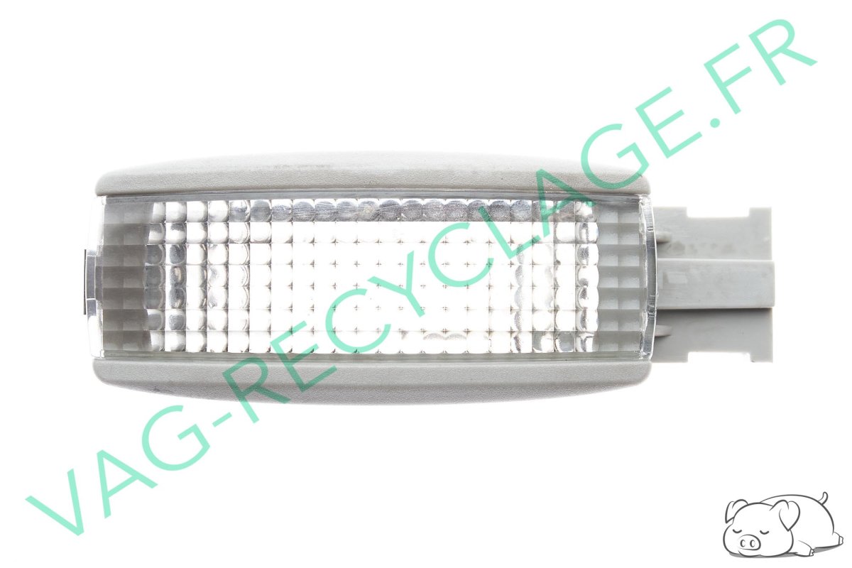 Eclairage intérieur 3B0947113 Golf 4 Bora NewBeetle Polo 4 Touran Transporter - Image 1
