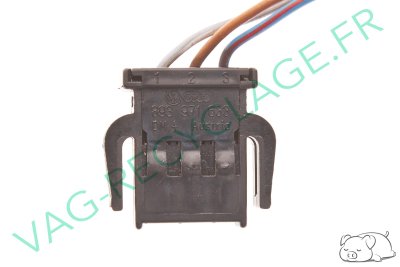 Fiche plate 3 pôles noire 893971633 pour Volkswagen Seat Skoda Audi - Image 1