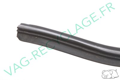 Joint de capot moteur 6Q0823723 pour Volkswagen Polo 4 9N 9N3 - Image 3