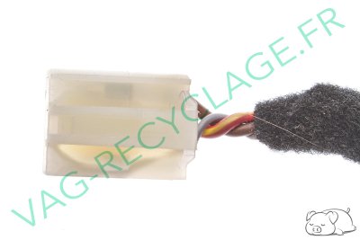 Fiche faisceau allume-cigare 3 pôles 1J0919321 pour Audi Seat Skoda Volkswagen - Image 1