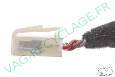 Fiche faisceau allume-cigare 3 pôles 1J0919321 pour Audi Seat Skoda Volkswagen - Image 3