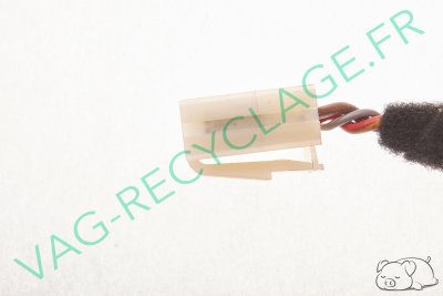 Fiche faisceau allume-cigare 3 pôles 1J0919321 pour Audi Seat Skoda Volkswagen - Image 5