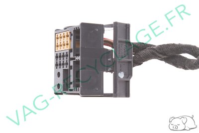 Fiche autoradio 3B7035444 pour divers modèles Volkswagen Seat Skoda Audi - Image 1