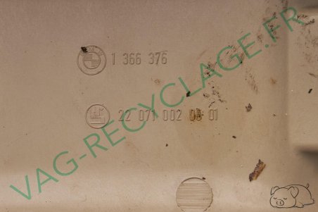 Cache feu arrière droit 1366376 pour Bmw série 3 E21 316 320 320/6 323i - Image 5