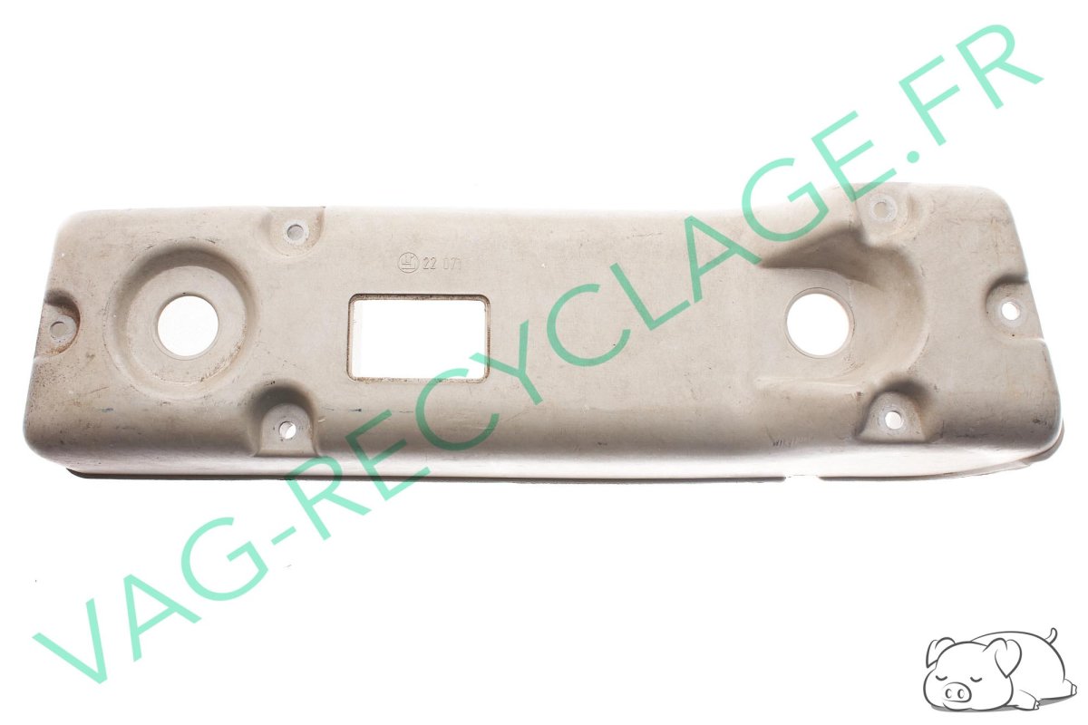 Cache feu arrière gauche 1366375 pour Bmw série 3 E21 316 320 320/6 323i - Image 1