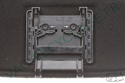 Cache coffre droit 8L0863990A pour Audi A3 8L Phase 2 - Image 4