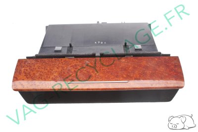 Vide poche console centrale 8L0863077 pour Audi A3 8L Phase 2 (pour pièces) - Image 1