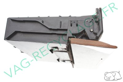 Vide poche console centrale 8L0863077 pour Audi A3 8L Phase 2 (pour pièces) - Image 5