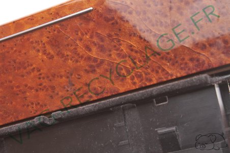 Vide poche console centrale 8L0863077 pour Audi A3 8L Phase 2 (pour pièces) - Image 9