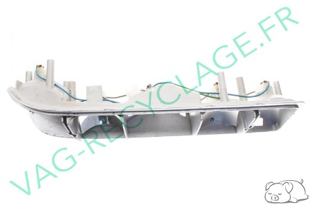 Réflecteur feu arrière gauche + antibrouillard 1366371 Bmw série 3 E21 - Image 4