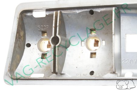 Réflecteur feu arrière droit 1366372 pour Bmw série 3 E21 - Image 3