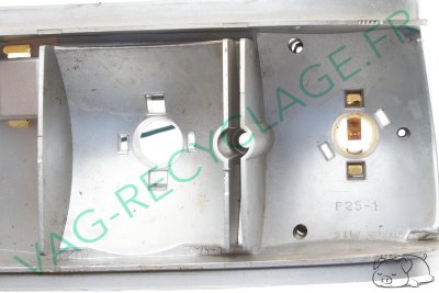 Réflecteur feu arrière droit 1366372 pour Bmw série 3 E21 - Image 4