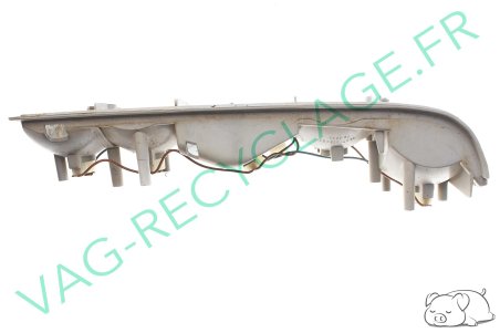 Réflecteur feu arrière droit 1366372 pour Bmw série 3 E21 - Image 6