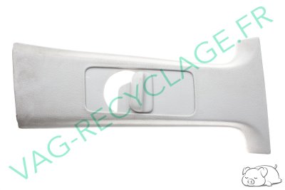 Cache montant de porte droit 1H4867244B pour Golf 3 et Vento - Image 1