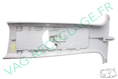 Cache montant de porte droit 1H4867244B pour Golf 3 et Vento - Image 1