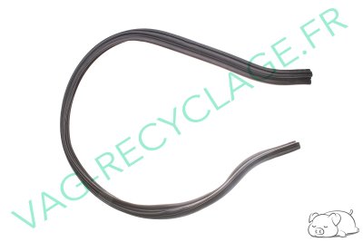 Joint de capot moteur 8L0823723 pour Audi A3 8L - Image 1