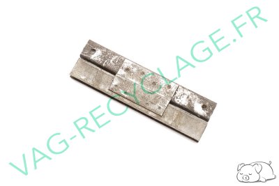 Patte de maintien arrière de vitre avant 155837559A pour Golf 1 Cabriolet - Image 1
