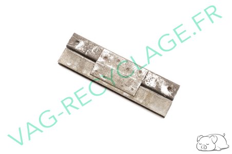 Patte de maintien arrière de vitre avant 155837559A pour Golf 1 Cabriolet - Image 1