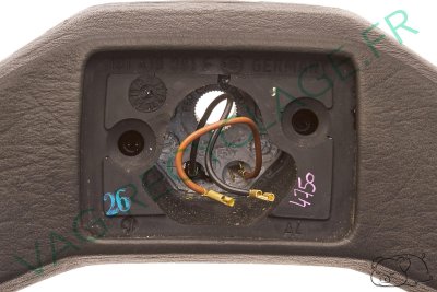 Volant 2 branches 191419091F pour Volkswagen Golf 2 et Volkswagen Jetta 2 - Image 4