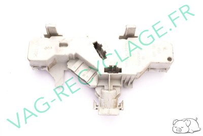 Platine feu arrière conducteur Hella 6N0945257A pour Volkswagen Polo 3 6N 6N2 - Image 1