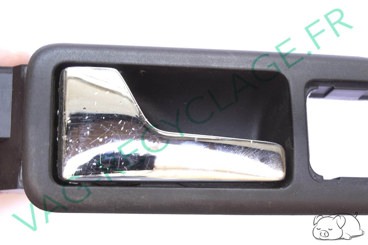 Poignée Intérieure De Portière Conducteur Gauche Pour VW Beetle 2012-2014 - Noir/argent - Référence OE 5C5-837-113-L-UBN