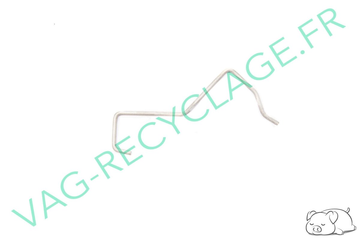 Clips fixation aigu sur cache poignée porte arrière Audi A6 C5 - Image 1