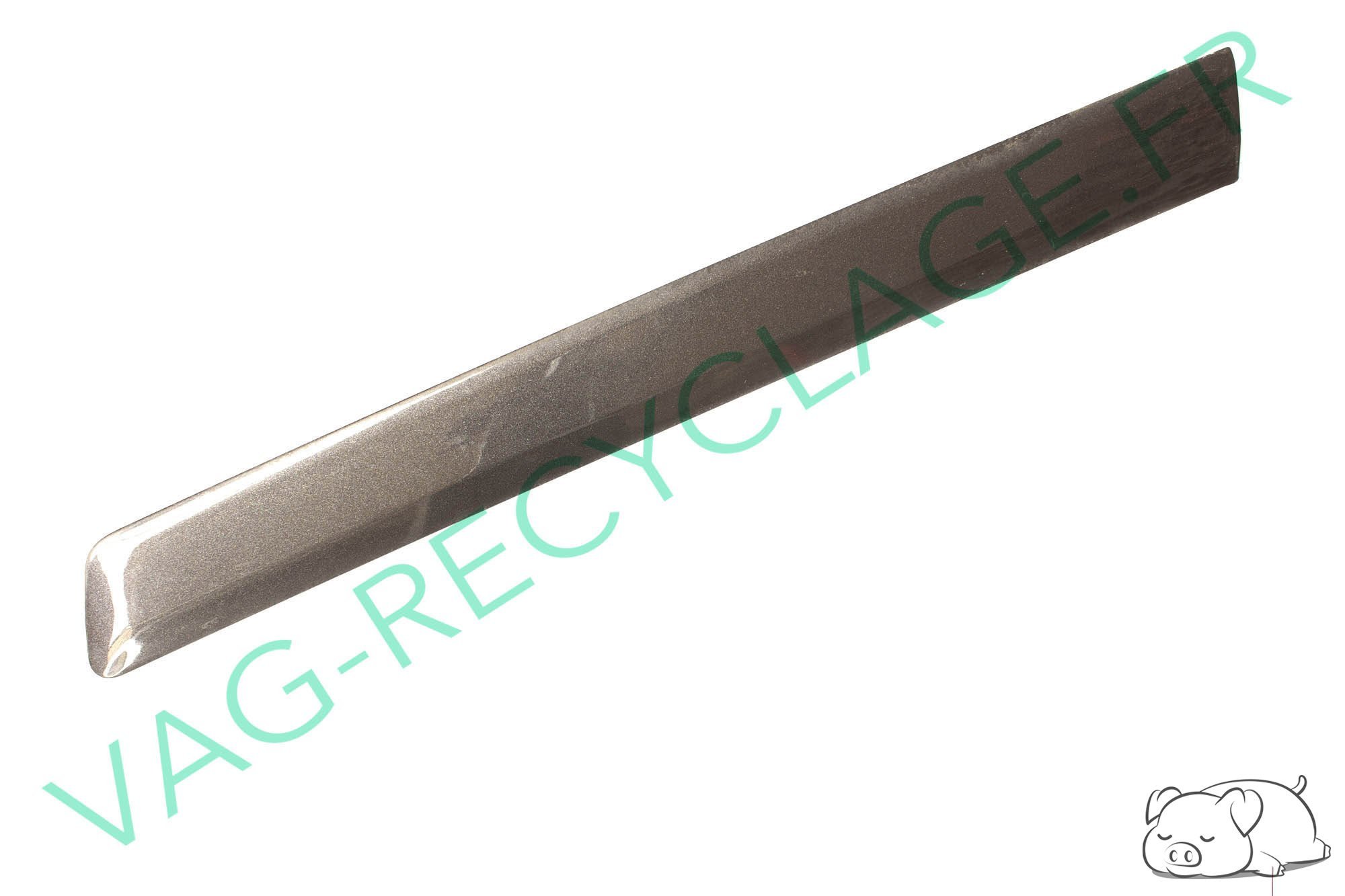 Baguette aile arrière gauche 8P3853983C Gris foncé métallisé Audi A3 8P 2 portes - Image 1